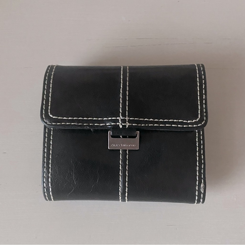 Vintage 90s Liz Claiborne black leather wallet